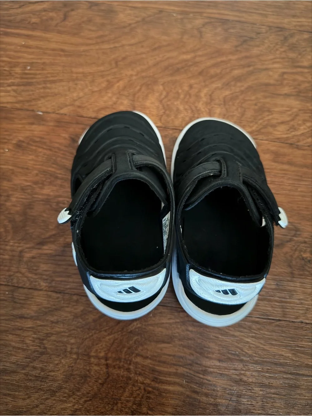 adidas sporty black